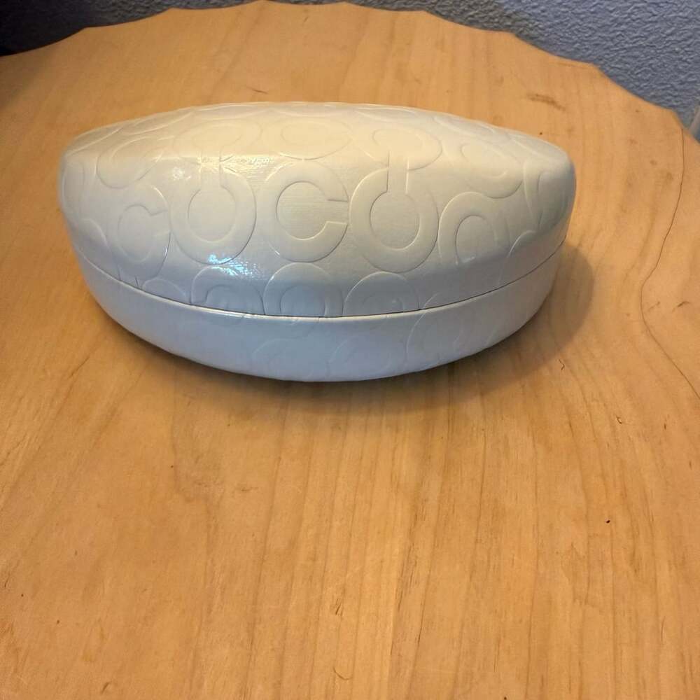 Coach Hard Clamshell Eyeglasses Sunglasses Case